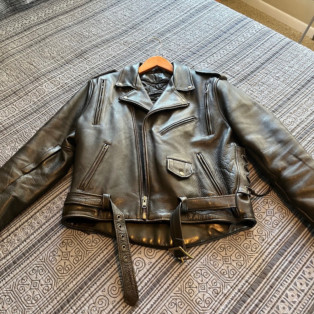 Fox Creek Mens Classic Leather Motorcycle Jacket